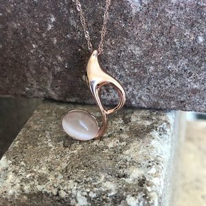 Musical Note Pendant Necklace